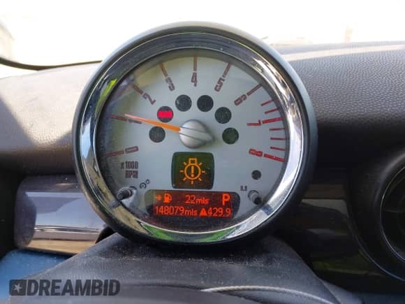 2009 MINI Hardtop S with VIN WMWMF73539TW83496, listed as a IAAI auction lot 42479363 with 148,079 mi miles and . Bid and sale history available at DreamBid. Image 7.