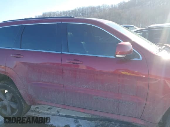 ✅ 2015 Jeep Grand Cherokee Overland • VIN: 1C4RJFCG3FC157254 • Лот: 41373479. Опубликован ранее на IAAI с пробегом 106 254 миль. Бесплатный доступ к архиву аукционных продаж из США и подробный отчёт об истории автомобиля на DreamBid. Изображение 13.