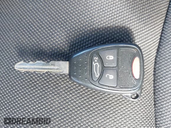 ✅ 2013 Dodge Avenger SE V6 • VIN: 1C3CDZAG5DN751013 • Лот: 41270247. Опубликован ранее на IAAI с пробегом 118 804 миль. Бесплатный доступ к архиву аукционных продаж из США и подробный отчёт об истории автомобиля на DreamBid. Изображение 11.