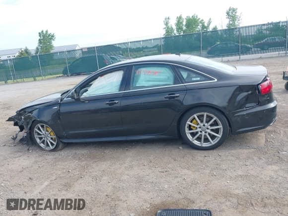 ✅ 2017 Audi A6 Premium Plus • VIN: WAUG8AFCXHN057929 • Lot: 42577676. Wystawiony na IAAI z przebiegiem 95 269 mil. Bezpłatny archiwum sprzedaży aukcyjnych z USA i szczegółowy raport historii pojazdu na DreamBid. Zdjęcie 14.