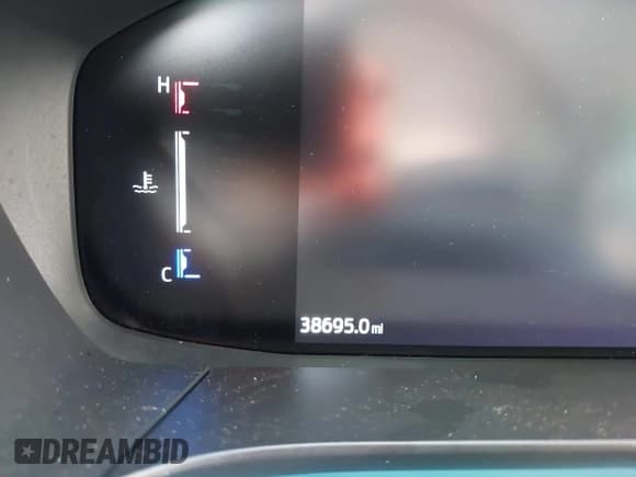 ✅ 2024 Ford Escape Active • VIN: 1FMCU9GN9RUA58732 • Lot: 43728856. Listed on IAAI with 38,695 mi. Free auction sales archive from the USA and detailed vehicle history report at DreamBid. Image 7.