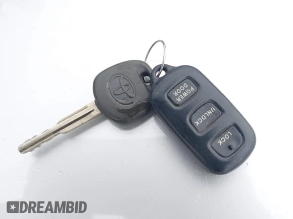 ✅ 1999 Toyota Sienna LE • VIN: 4T3ZF13C2XU146472 • Лот: 43872962. Опубликован ранее на IAAI с пробегом 284 860 миль. Бесплатный доступ к архиву аукционных продаж из США и подробный отчёт об истории автомобиля на DreamBid. Изображение 11.