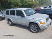 ✅ 2010 Jeep Commander Sport • VIN: 1J4RG4GK3AC130074 • Лот: 43197558. Опубликован ранее на IAAI с пробегом 149 157 миль. Бесплатный доступ к архиву аукционных продаж из США и подробный отчёт об истории автомобиля на DreamBid. Изображение 1.