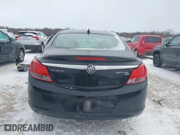 ✅ 2011 Buick Regal CXL RL2 • VIN: 2G4GP5EC5B9185208 • Lot: 41264795. Listed on IAAI with 200,647 mi. Free auction sales archive from the USA and detailed vehicle history report at DreamBid. Image 16.