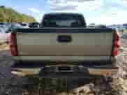 2006 Chevrolet Silverado 2500HD LT1 с VIN 1GCHK29D26E164070, выставлен на аукционе Copart как лот 90705675 с пробегом Не указан миль и На запчасти • Non repairable. История ставок и продаж доступна на DreamBid. Изображение 6.