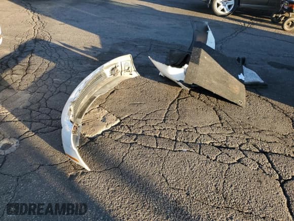 ✅ 2008 Scion xB • VIN: JTLKE50E781033381 • Lot: 92185765. Wystawiony na Copart z przebiegiem 168 065 mil. Bezpłatny archiwum sprzedaży aukcyjnych z USA i szczegółowy raport historii pojazdu na DreamBid. Zdjęcie 12.