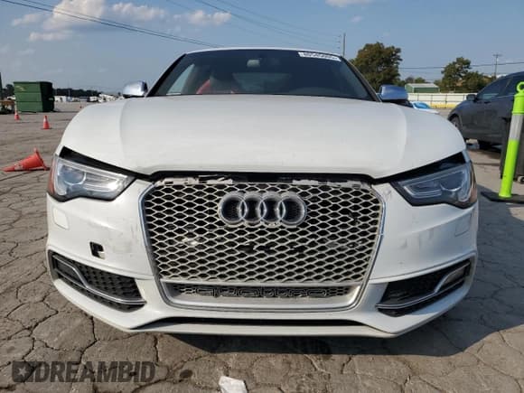 ✅ 2015 Audi S5 Premium Plus • VIN: WAUCGAFR2FA026328 • Lot: 80545005. Listed on Copart with 88,594 mi. Free auction sales archive from the USA and detailed vehicle history report at DreamBid. Image 5.