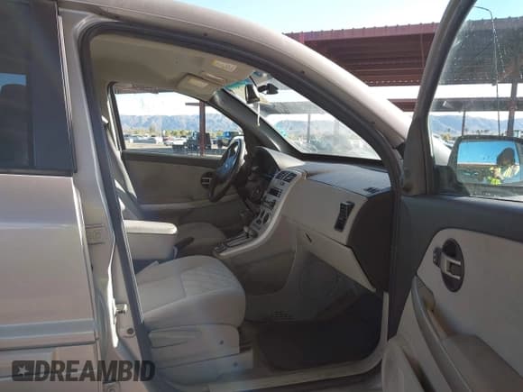 ✅ 2005 Chevrolet Equinox LT • VIN: 2CNDL73F556003570 • Лот: 41378633. Опубликован ранее на IAAI с пробегом 193 293 миль. Бесплатный доступ к архиву аукционных продаж из США и подробный отчёт об истории автомобиля на DreamBid. Изображение 5.