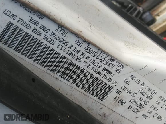 ✅ 2009 Dodge 1500 SLT • VIN: 1D3HB16P29J516639 • Lot: 42448538. Wystawiony na IAAI z przebiegiem 216 132 mil. Bezpłatny archiwum sprzedaży aukcyjnych z USA i szczegółowy raport historii pojazdu na DreamBid. Zdjęcie 9.