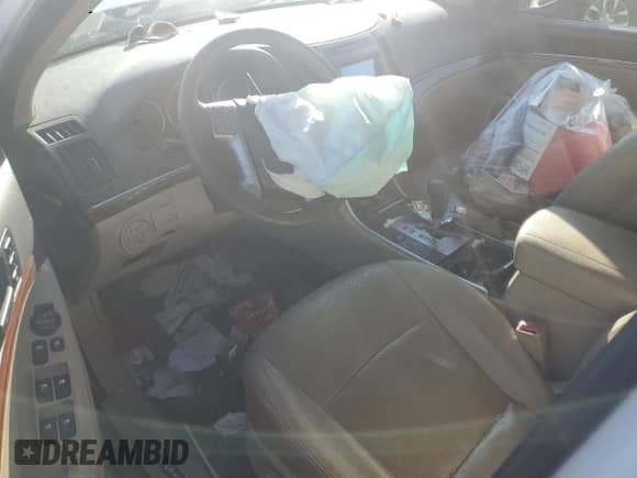 2012 Hyundai Veracruz Limited с VIN KM8NU4CC7CU191299, выставлен на аукционе Copart как лот 46404755 с пробегом 262 072 миль миль и Списание • Salvage title. История ставок и продаж доступна на DreamBid. Изображение 8.