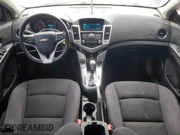 ✅ 2014 Chevrolet Cruze 1LT • VIN: 1G1PC5SBXE7314022 • Lot: 86874115. Listed on Copart with 143,843 mi. Free auction sales archive from the USA and detailed vehicle history report at DreamBid. Image 8.