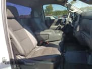 ✅ 2020 Chevrolet Silverado 1500 Work Truck • VIN: 3GCNWAEH6LG345879 • Lot: 75130084. Wystawiony na Copart z przebiegiem 114 497 mil. Bezpłatny archiwum sprzedaży aukcyjnych z USA i szczegółowy raport historii pojazdu na DreamBid. Zdjęcie 10.