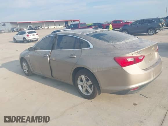 2022 Chevrolet Malibu LS с VIN 1G1ZB5ST7NF215247, выставлен на аукционе IAAI как лот 43224426 с пробегом 108 486 миль миль и . История ставок и продаж доступна на DreamBid. Изображение 3.