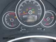 ✅ 2018 Volkswagen Beetle S • VIN: 3VW5DAAT3JM506023 • Lot: 42414886. Listed on IAAI with 33,424 mi. Free auction sales archive from the USA and detailed vehicle history report at DreamBid. Image 16.