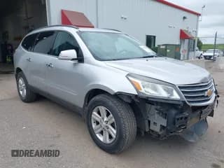 ✅ 2013 Chevrolet Traverse LT • VIN: 1GNKVJKD5DJ186612 • Lot: 42568192. Wystawiony na IAAI z przebiegiem 126 044 mil. Bezpłatny archiwum sprzedaży aukcyjnych z USA i szczegółowy raport historii pojazdu na DreamBid. Zdjęcie 1.