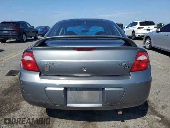 2005 Dodge Neon SXT z VIN 1B3ES56C95D125790, wystawiony jako Copart lot #64021465 z przebiegiem 123 716 mil mil oraz Szkoda całkowita • Salvage title. Historia ofert i sprzedaży dostępna na DreamBid. Obrazek 6.