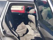 ✅ 2014 Nissan Pathfinder SV • VIN: 5N1AR2MM7EC615911 • Lot: 43111503. Listed on IAAI with 108,521 mi. Free auction sales archive from the USA and detailed vehicle history report at DreamBid. Image 8.