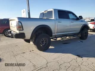 ✅ 2009 Dodge 1500 Laramie • VIN: 1D3HV13T99J525590 • Lot: 89156725. Wystawiony na Copart z przebiegiem 133 873 mil. Bezpłatny archiwum sprzedaży aukcyjnych z USA i szczegółowy raport historii pojazdu na DreamBid. Zdjęcie 3.