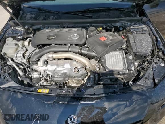 2025 Mercedes-Benz CLA 250 с VIN W1K5J4GB5SN504363, выставлен на аукционе Copart как лот 67101175 с пробегом 1 854 миль миль и Списание • Salvage title. История ставок и продаж доступна на DreamBid. Изображение 11.