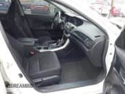 ✅ 2013 Honda Accord Sport • VIN: 1HGCR2F57DA102026 • Лот: 43683739. Опубликован ранее на IAAI с пробегом 225 661 миль. Бесплатный доступ к архиву аукционных продаж из США и подробный отчёт об истории автомобиля на DreamBid. Изображение 5.