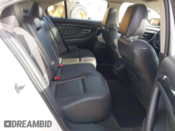 ✅ 2011 Ford Taurus Limited • VIN: 1FAHP2JW1BG188122 • Lot: 43882670. Listed on IAAI with 115,727 mi. Free auction sales archive from the USA and detailed vehicle history report at DreamBid. Image 8.