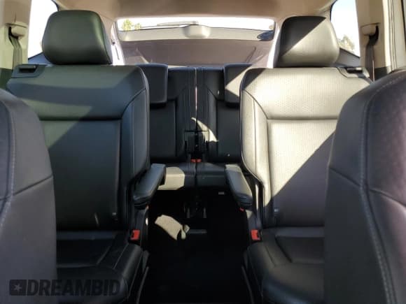 ✅ 2019 Volkswagen Atlas SE • VIN: 1V2WR2CA3KC603718 • Лот: 87375755. Опубликован ранее на Copart с пробегом 73 129 миль. Бесплатный доступ к архиву аукционных продаж из США и подробный отчёт об истории автомобиля на DreamBid. Изображение 10.