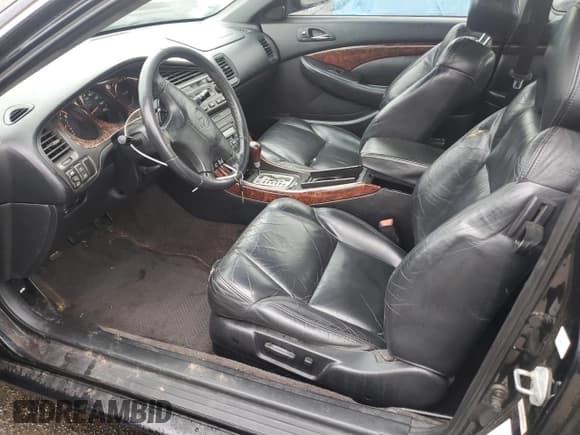 ✅ 2001 Acura CL • VIN: 19UYA42401A015327 • Lot: 56877295. Listed on Copart with 143,763 mi. Free auction sales archive from the USA and detailed vehicle history report at DreamBid. Image 7.