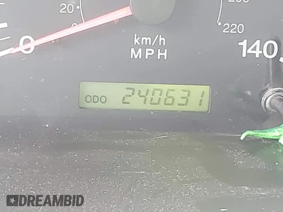 ✅ 2001 Hyundai Elantra GLS • VIN: KMHDN45D81U215217 • Lot: 42739407. Wystawiony na IAAI z przebiegiem 240 631 mil. Bezpłatny archiwum sprzedaży aukcyjnych z USA i szczegółowy raport historii pojazdu na DreamBid. Zdjęcie 7.