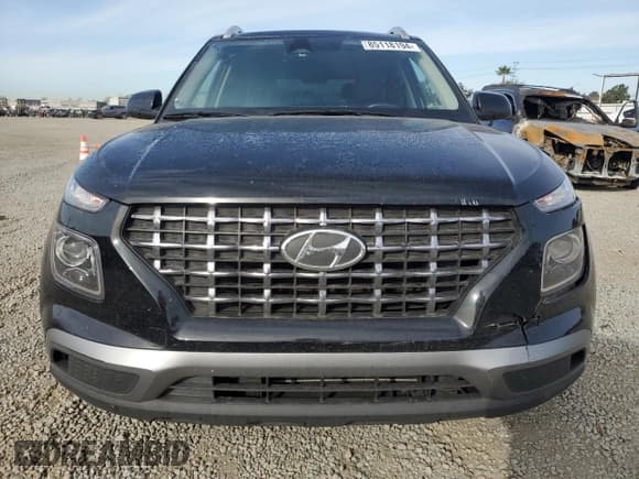 ✅ 2023 Hyundai Venue SEL • VIN: KMHRC8A39PU222007 • Lot: 85118194. Listed on Copart with 31,182 mi. Free auction sales archive from the USA and detailed vehicle history report at DreamBid. Image 5.