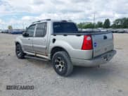 ✅ 2005 Ford Explorer Sport Trac XLS • VIN: 1FMZU77K85UA70272 • Лот: 43083516. Опубликован ранее на IAAI с пробегом 201 661 миль. Бесплатный доступ к архиву аукционных продаж из США и подробный отчёт об истории автомобиля на DreamBid. Изображение 3.
