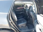 ✅ 2025 Kia Telluride S • VIN: 5XYP64GC4SG634347 • Lot: 43442016. Wystawiony na IAAI z przebiegiem 6 960 mil. Bezpłatny archiwum sprzedaży aukcyjnych z USA i szczegółowy raport historii pojazdu na DreamBid. Zdjęcie 8.