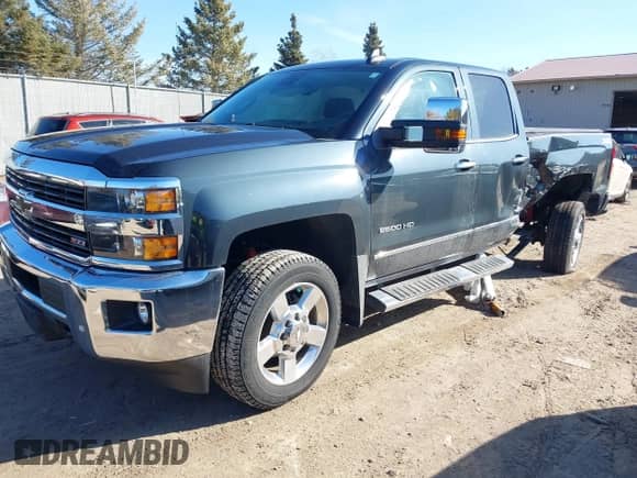 2017 Chevrolet Silverado 2500HD LTZ с VIN 1GC2KWEG9HZ404143, выставлен на аукционе IAAI как лот 41754641 с пробегом 18 747 миль миль и . История ставок и продаж доступна на DreamBid. Изображение 2.