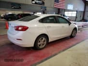 ✅ 2018 Chevrolet Cruze LT • VIN: 1G1BE5SMXJ7236096 • Lot: 69760892. Wystawiony na Copart z przebiegiem Nie podano. Bezpłatny archiwum sprzedaży aukcyjnych z USA i szczegółowy raport historii pojazdu na DreamBid. Zdjęcie 3.