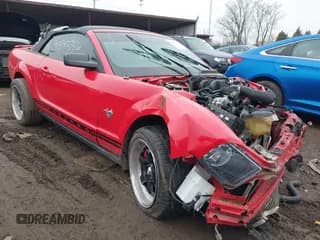 ✅ 2009 Ford Mustang • VIN: 1ZVHT84N395102050 • Lot: 41547356. Listed on IAAI with 112,505 mi. Free auction sales archive from the USA and detailed vehicle history report at DreamBid. Image 1.