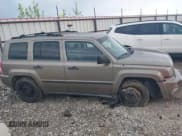 ✅ 2008 Jeep Patriot Sport • VIN: 1J8FF28WX8D681472 • Lot: 42177131. Listed on IAAI with 154,961 mi. Free auction sales archive from the USA and detailed vehicle history report at DreamBid. Image 14.