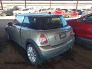 ✅ 2010 MINI Hardtop • VIN: WMWMF3C52ATZ26549 • Lot: 43870884. Wystawiony na IAAI z przebiegiem Nie podano. Bezpłatny archiwum sprzedaży aukcyjnych z USA i szczegółowy raport historii pojazdu na DreamBid. Zdjęcie 3.
