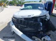 ✅ 2025 Jeep Grand Cherokee Limited • VIN: 1C4RJGBG0SC283119 • Лот: 42287401. Опубликован ранее на IAAI с пробегом 2 721 миль. Бесплатный доступ к архиву аукционных продаж из США и подробный отчёт об истории автомобиля на DreamBid. Изображение 13.