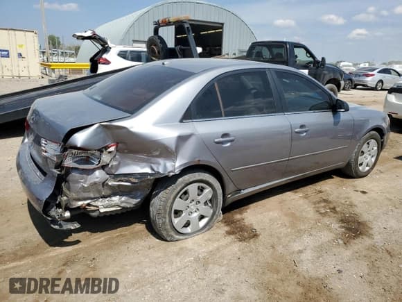 ✅ 2008 Hyundai Sonata GLS • VIN: 5NPET46F78H320947 • Лот: 71375964. Опубликован ранее на Copart с пробегом 264 792 миль. Бесплатный доступ к архиву аукционных продаж из США и подробный отчёт об истории автомобиля на DreamBid. Изображение 3.