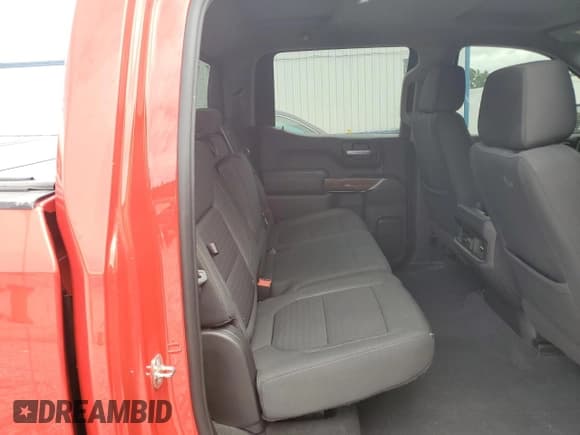 ✅ 2021 Chevrolet Silverado 1500 RST • VIN: 3GCUYEET7MG156547 • Lot: 68311895. Wystawiony na Copart z przebiegiem 122 293 mil. Bezpłatny archiwum sprzedaży aukcyjnych z USA i szczegółowy raport historii pojazdu na DreamBid. Zdjęcie 10.