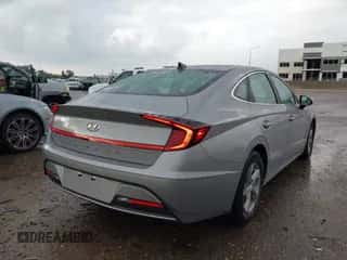 2023 Hyundai Sonata SE with VIN KMHL24JA7PA271143, listed as a IAAI auction lot 43034492 with 14,232 mi miles and . Bid and sale history available at DreamBid. Image 4.