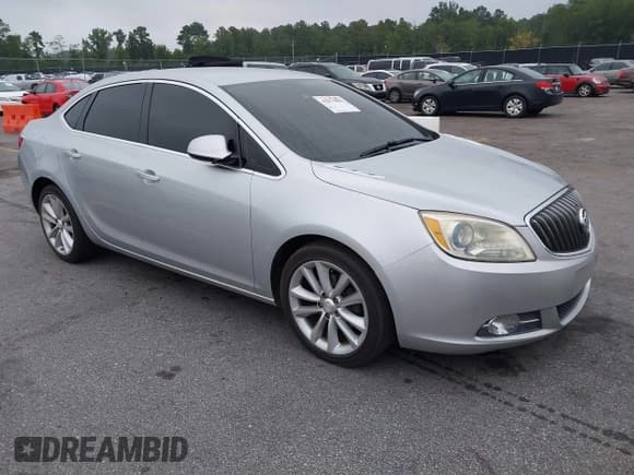 ✅ 2015 Buick Verano Convenience Group • VIN: 1G4PR5SK6F4104232 • Lot: 42875883. Wystawiony na IAAI z przebiegiem 142 297 mil. Bezpłatny archiwum sprzedaży aukcyjnych z USA i szczegółowy raport historii pojazdu na DreamBid. Zdjęcie 1.