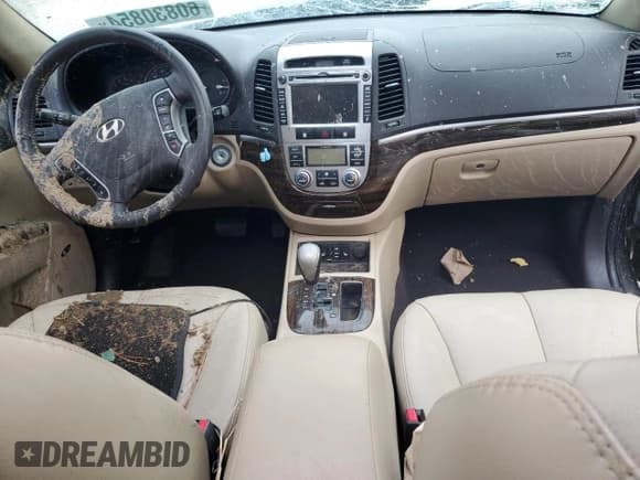 ✅ 2012 Hyundai Santa Fe Limited • VIN: 5XYZK4AG4CG130933 • Lot: 60830854. Listed on Copart with Not provided. Free auction sales archive from the USA and detailed vehicle history report at DreamBid. Image 8.