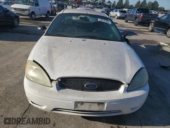 ✅ 2006 Ford Taurus SE • VIN: 1FAHP53U96A227383 • Лот: 90639365. Опубликован ранее на Copart с пробегом Не указан. Бесплатный доступ к архиву аукционных продаж из США и подробный отчёт об истории автомобиля на DreamBid. Изображение 5.