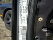 ✅ 2014 Dodge Challenger SXT • VIN: 2C3CDYAG7EH269938 • Lot: 44402915. Wystawiony na Copart z przebiegiem 149 299 mil. Bezpłatny archiwum sprzedaży aukcyjnych z USA i szczegółowy raport historii pojazdu na DreamBid. Zdjęcie 14.