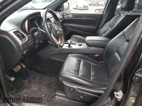 ✅ 2015 Jeep Grand Cherokee Overland • VIN: 1C4RJFCM4FC706109 • Lot: 81279744. Listed on Copart with 160,295 mi. Free auction sales archive from the USA and detailed vehicle history report at DreamBid. Image 7.