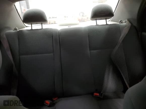 2004 Chevrolet Aveo LS z VIN KL1TJ52614B258568, wystawiony jako Copart lot #84412874 z przebiegiem 150 051 mil mil oraz Czysty tytuł • Clean title. Historia ofert i sprzedaży dostępna na DreamBid. Obrazek 10.