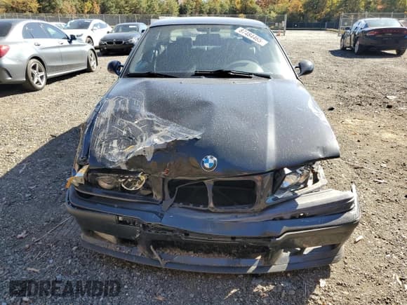 ✅ 1998 BMW 3 Series 318ti • VIN: WBACG7321WKC31050 • Lot: 87484465. Wystawiony na Copart z przebiegiem 124 254 mil. Bezpłatny archiwum sprzedaży aukcyjnych z USA i szczegółowy raport historii pojazdu na DreamBid. Zdjęcie 5.