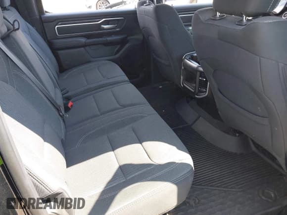 ✅ 2020 Ram 1500 Big Horn • VIN: 1C6SRFFT9LN368761 • Lot: 43091819. Listed on IAAI with Not provided. Free auction sales archive from the USA and detailed vehicle history report at DreamBid. Image 8.
