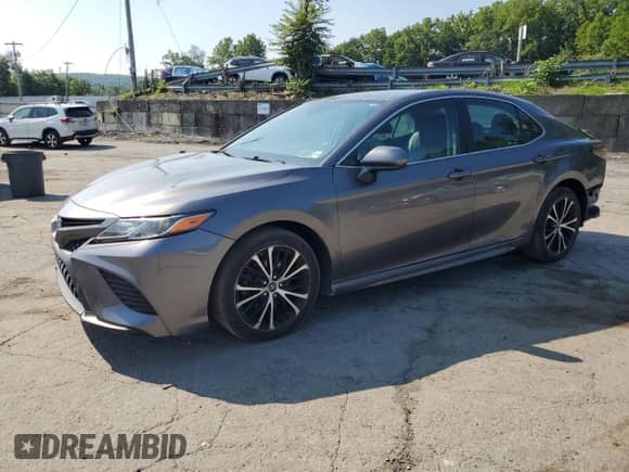 2019 Toyota Camry LE с VIN 4T1B11HK4KU804424, выставлен на аукционе Copart как лот 68070765 с пробегом 93 673 миль миль и На запчасти • Non repairable. История ставок и продаж доступна на DreamBid. Изображение 1.