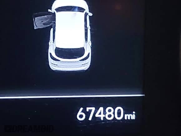 2020 Hyundai Tucson SEL с VIN KM8J33ALXLU150423, выставлен на аукционе IAAI как лот 41680242 с пробегом 67 480 миль миль и . История ставок и продаж доступна на DreamBid. Изображение 16.